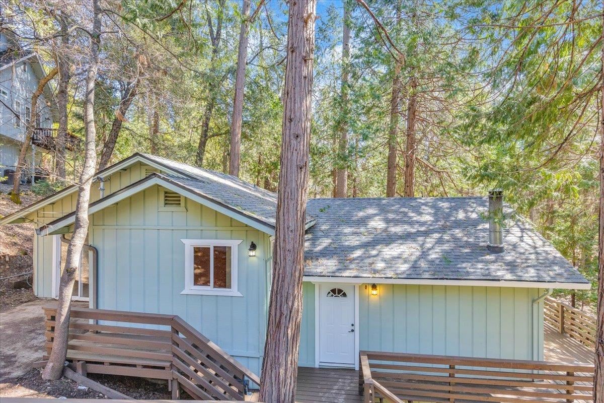 Detail Gallery Image 1 of 1 For 18065 Bonanza, Twain Harte,  CA 95383 - 3 Beds | 1 Baths