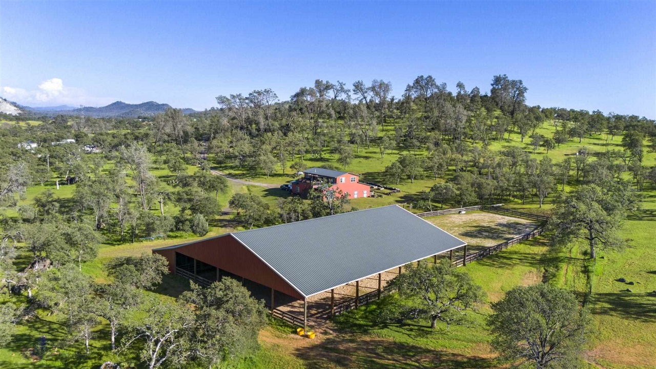 Detail Gallery Image 1 of 1 For 2050 Wagner Ct, Jamestown,  CA 95327 - 4 Beds | 2 Baths