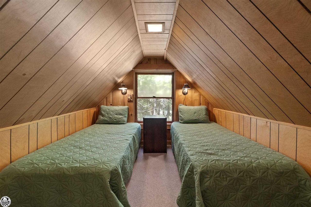 Detail Gallery Image 23 of 31 For 204 Sugarpine, Pinecrest,  CA 95364 - 3 Beds | 2 Baths