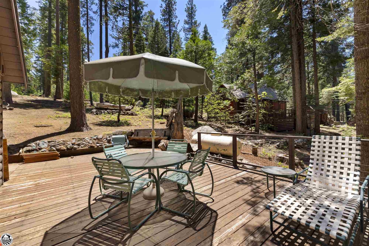 Detail Gallery Image 25 of 31 For 204 Sugarpine, Pinecrest,  CA 95364 - 3 Beds | 2 Baths