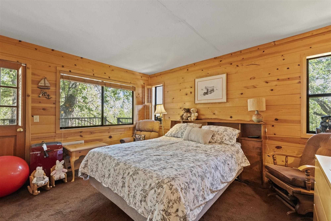 Detail Gallery Image 14 of 52 For 20265 Pleasantview, Groveland,  CA 95321-9367 - 4 Beds | 3 Baths