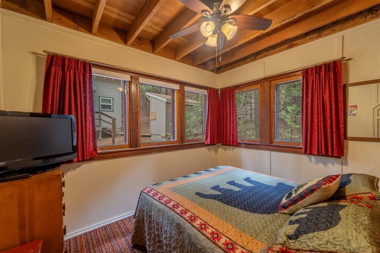 Detail Gallery Image 18 of 30 For 22778 W Ellmaro, Long Barn,  CA 95335 - 4 Beds | 1/1 Baths