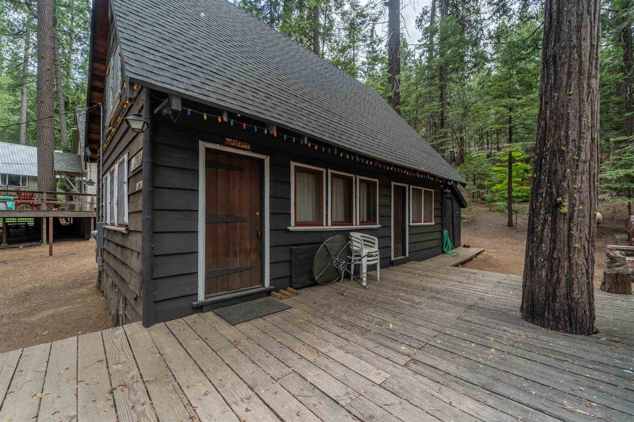 Detail Gallery Image 5 of 30 For 22778 W Ellmaro, Long Barn,  CA 95335 - 4 Beds | 1/1 Baths