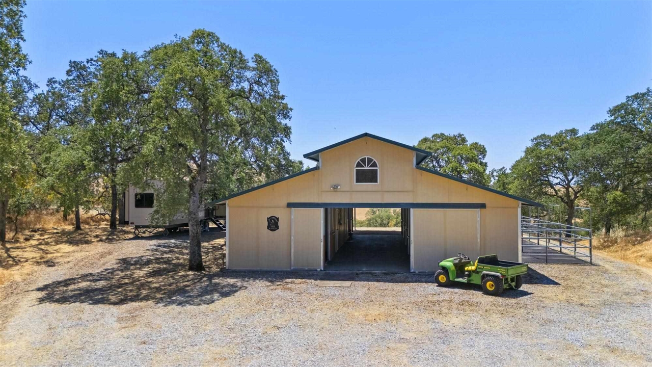 Detail Gallery Image 1 of 60 For 10050 Big Creek, Jamestown,  CA 95327 - – Beds | – Baths
