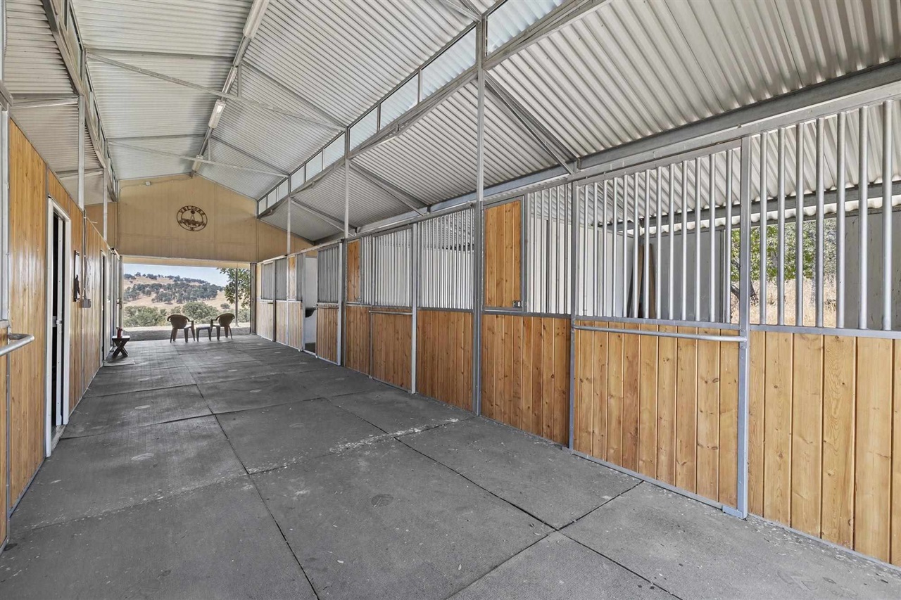 Detail Gallery Image 5 of 60 For 10050 Big Creek, Jamestown,  CA 95327 - – Beds | – Baths