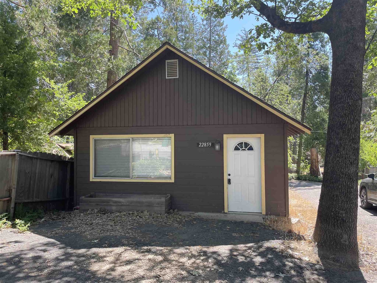 Detail Gallery Image 1 of 1 For 22859 Miners, Twain Harte,  CA 95383 - 4 Beds | 1/1 Baths