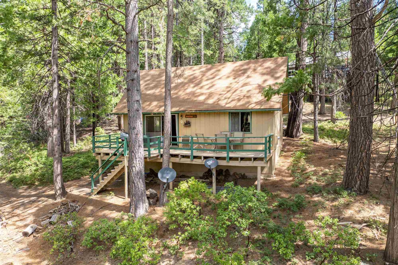 Detail Gallery Image 1 of 1 For 26398 Siskiyou Dr, Cold Springs,  CA 95335 - 3 Beds | 1 Baths