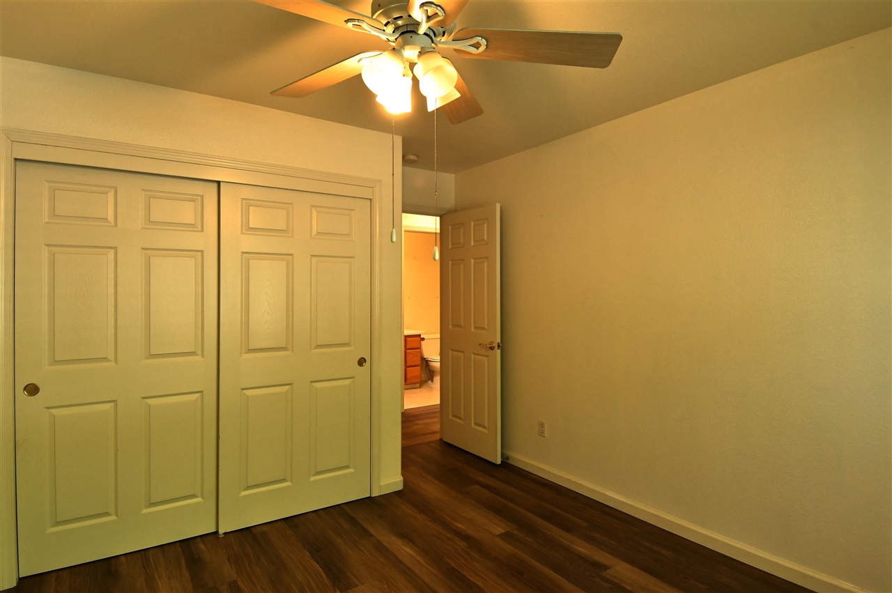 Detail Gallery Image 12 of 39 For 20439 Pine Mountain Dr., Groveland,  CA 95321-9583 - 3 Beds | 2 Baths