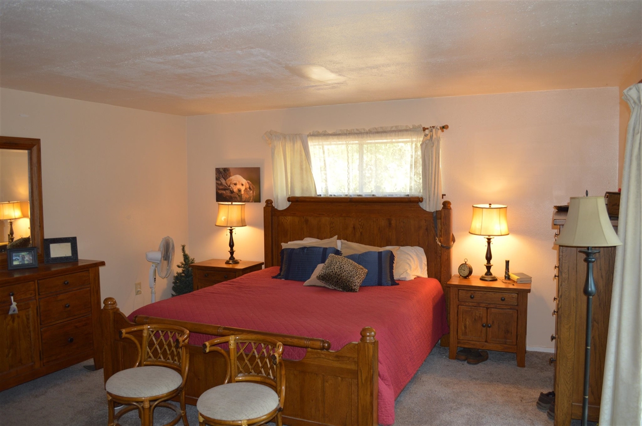 Detail Gallery Image 27 of 39 For 6337 Cerro Sierra, Greeley Hills,  CA 95311-9503 - 4 Beds | 2 Baths