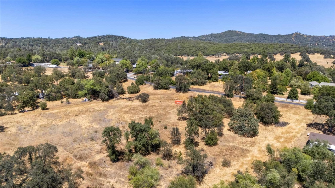 Detail Gallery Image 5 of 8 For 18496 Railbed, Jamestown,  CA 95327 - – Beds | – Baths
