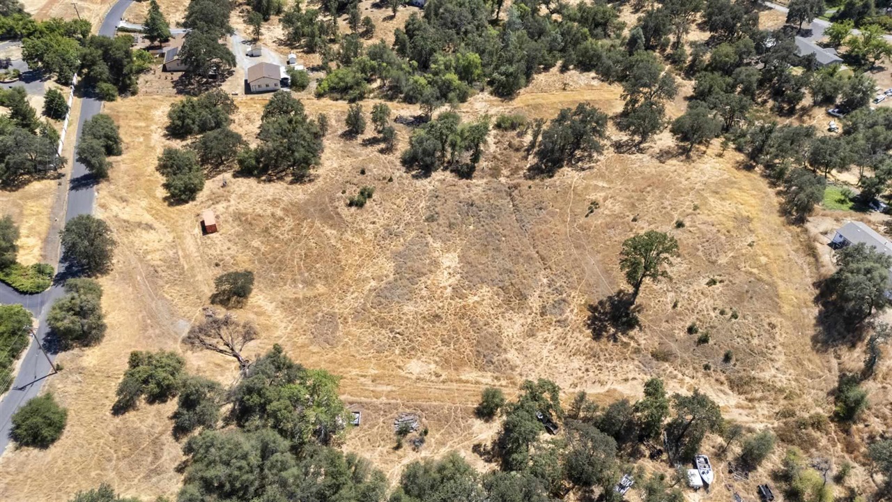 Detail Gallery Image 5 of 10 For 18500 Railbed, Jamestown,  CA 95327 - – Beds | – Baths