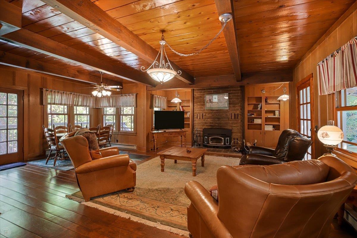 Detail Gallery Image 16 of 60 For , Strawberry,  CA 95375 - 4 Beds | 2 Baths