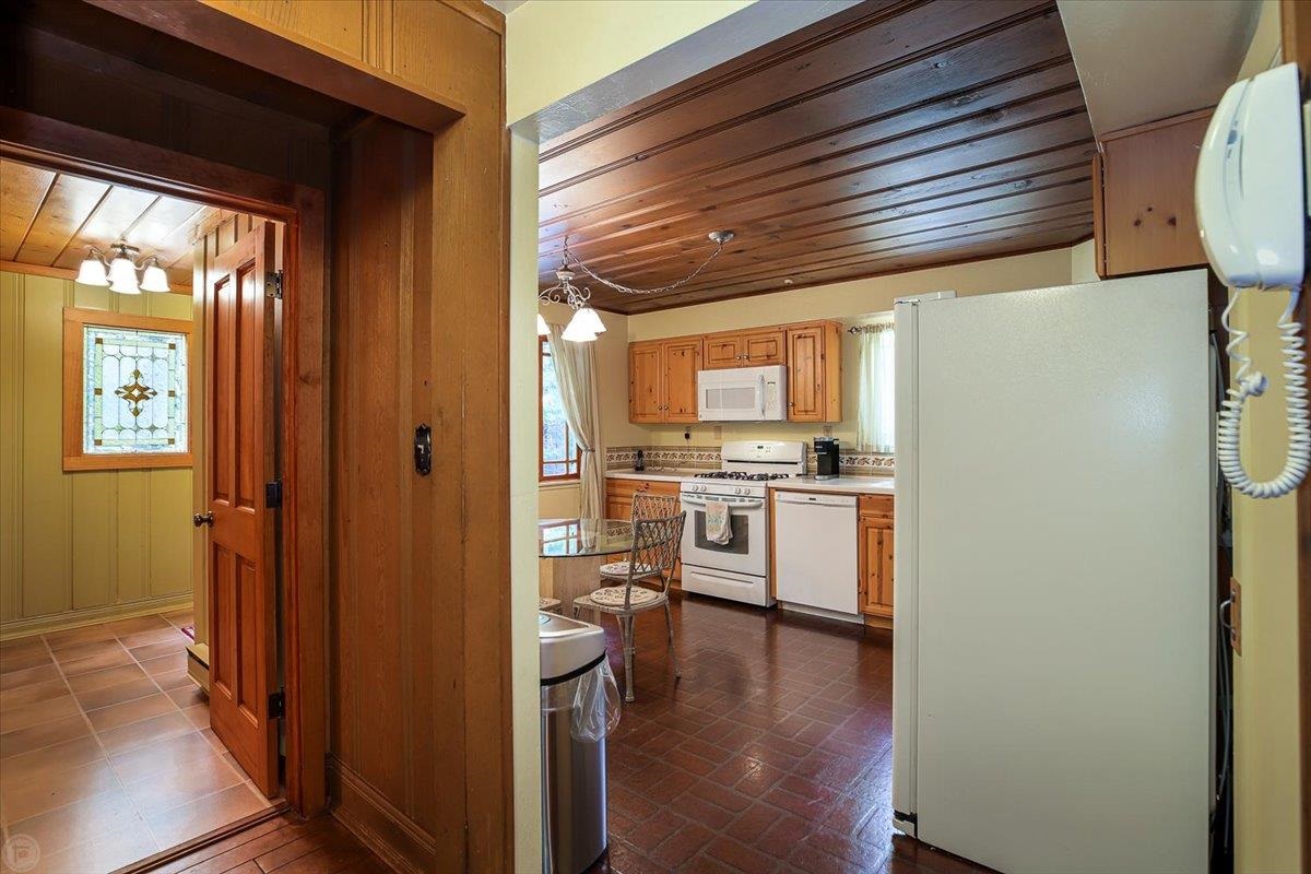 Detail Gallery Image 27 of 60 For , Strawberry,  CA 95375 - 4 Beds | 2 Baths