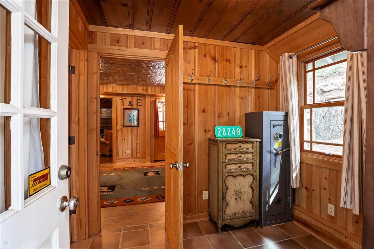 Detail Gallery Image 36 of 60 For , Strawberry,  CA 95375 - 4 Beds | 2 Baths