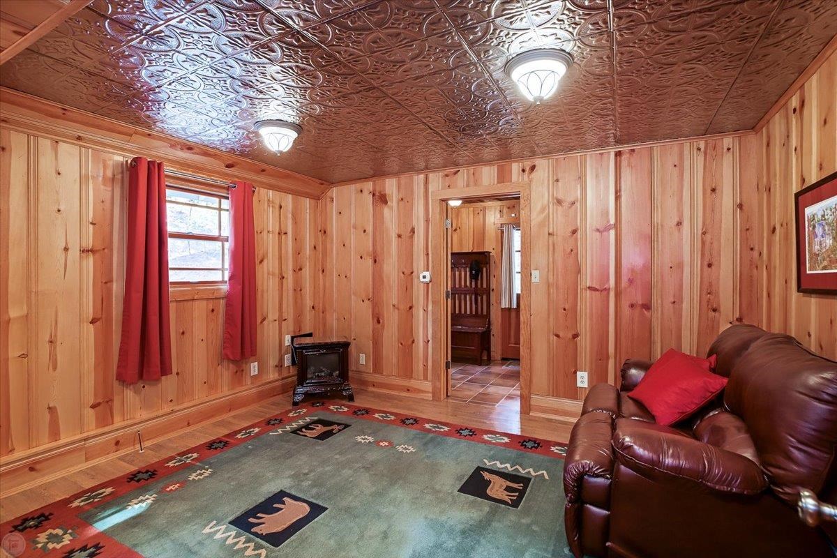 Detail Gallery Image 37 of 60 For , Strawberry,  CA 95375 - 4 Beds | 2 Baths