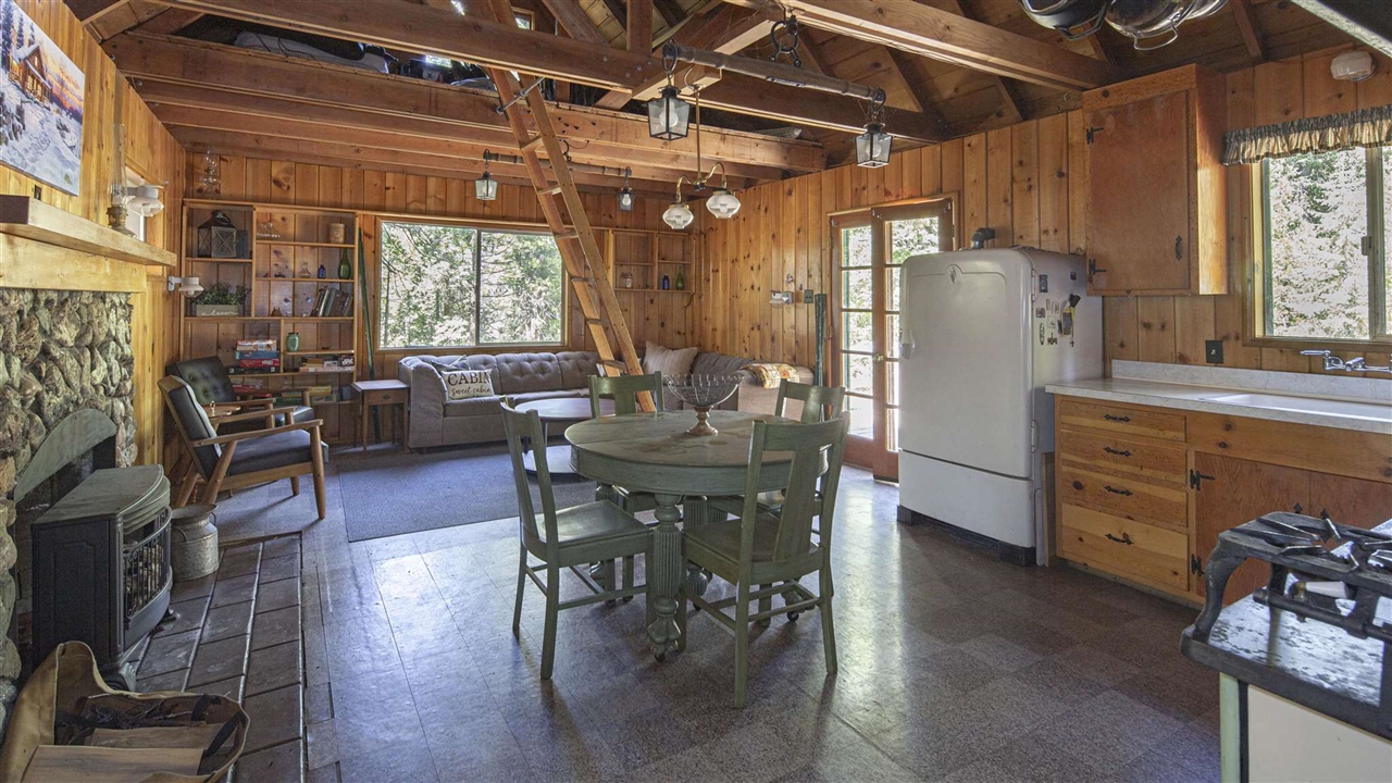Detail Gallery Image 14 of 41 For Lot 5 Cascade Creek, Pinecrest,  CA 95364 - 3 Beds | 1 Baths