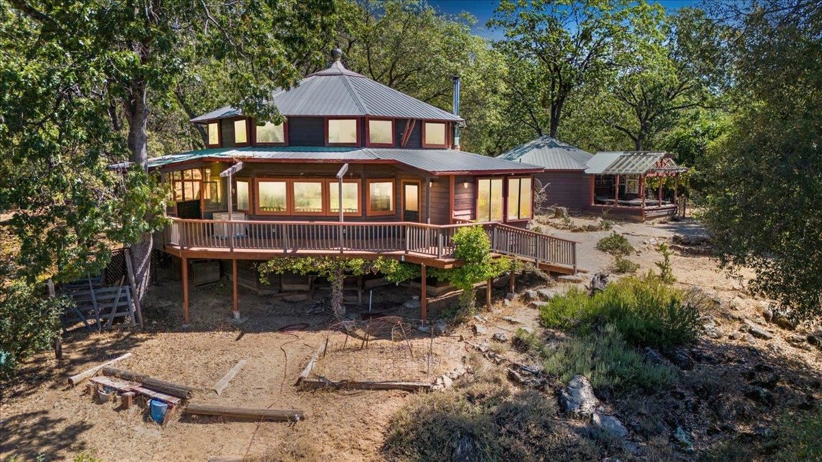 Detail Gallery Image 1 of 1 For 22028 Montgomery, Sonora,  CA 95370 - 4 Beds | 3/1 Baths