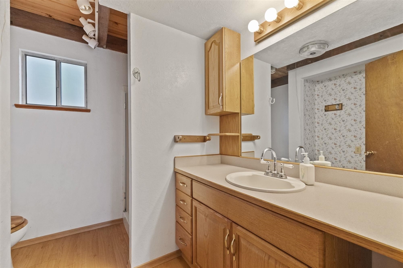 Detail Gallery Image 12 of 28 For 24103 Golf Links, Twain Harte,  CA 95346 - 3 Beds | 2 Baths