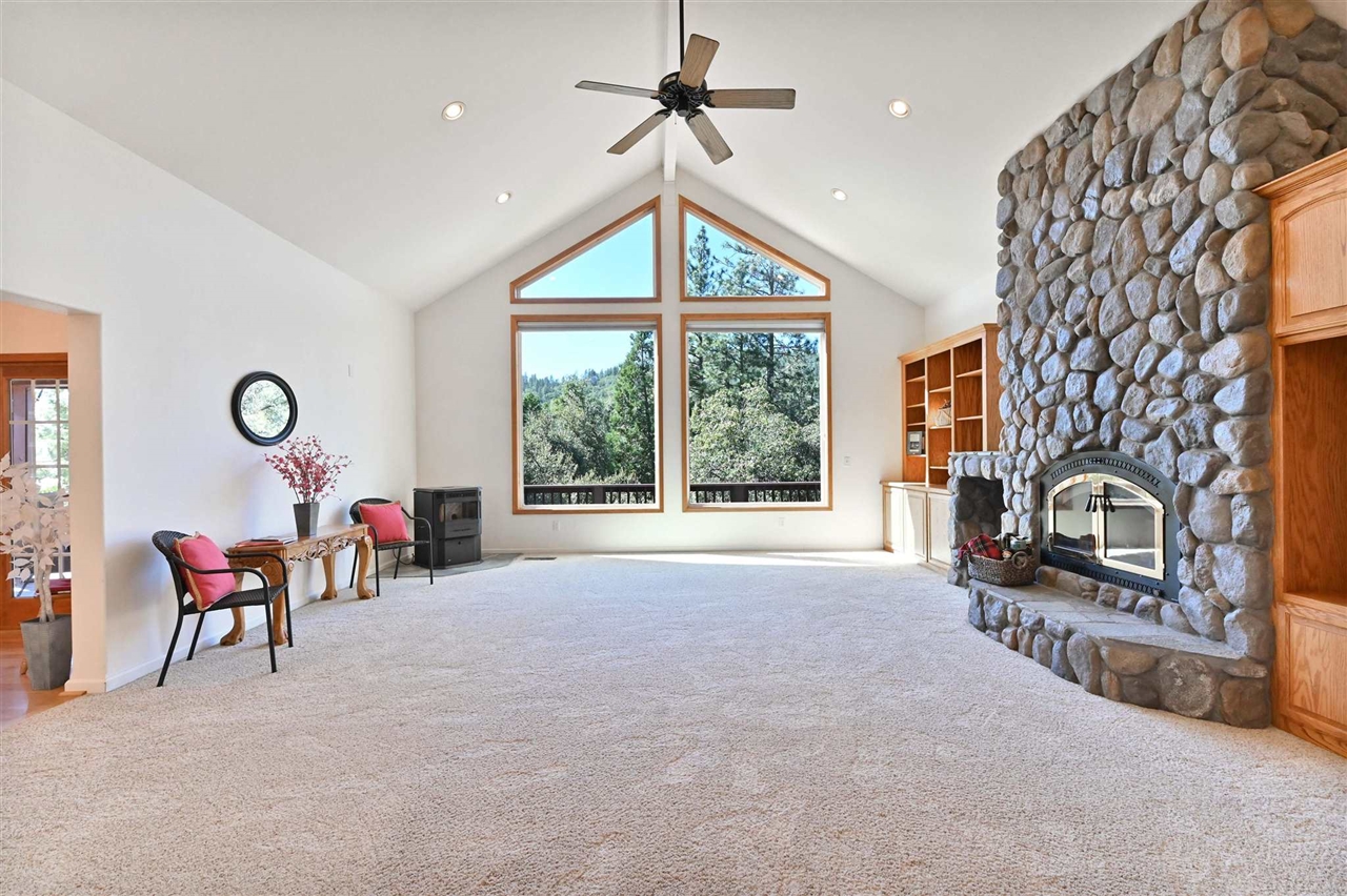 Detail Gallery Image 11 of 44 For 23308 Pelton Wheel Circle, Sonora,  CA 95370 - 3 Beds | 2/1 Baths