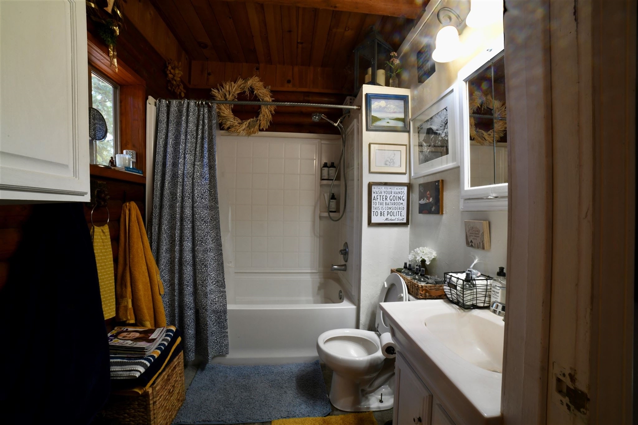 Detail Gallery Image 18 of 24 For 20679 Haiapo, Mi Wuk Village,  CA 95346 - 2 Beds | 1 Baths