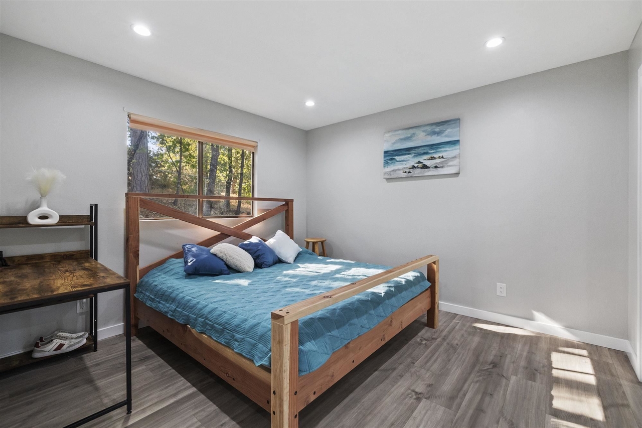 Detail Gallery Image 13 of 43 For 20472 Sherry Ln, Soulsbyville,  CA 95372 - 3 Beds | 2 Baths