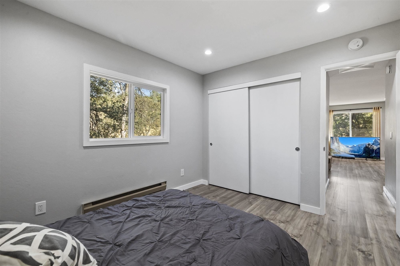 Detail Gallery Image 16 of 43 For 20472 Sherry Ln, Soulsbyville,  CA 95372 - 3 Beds | 2 Baths