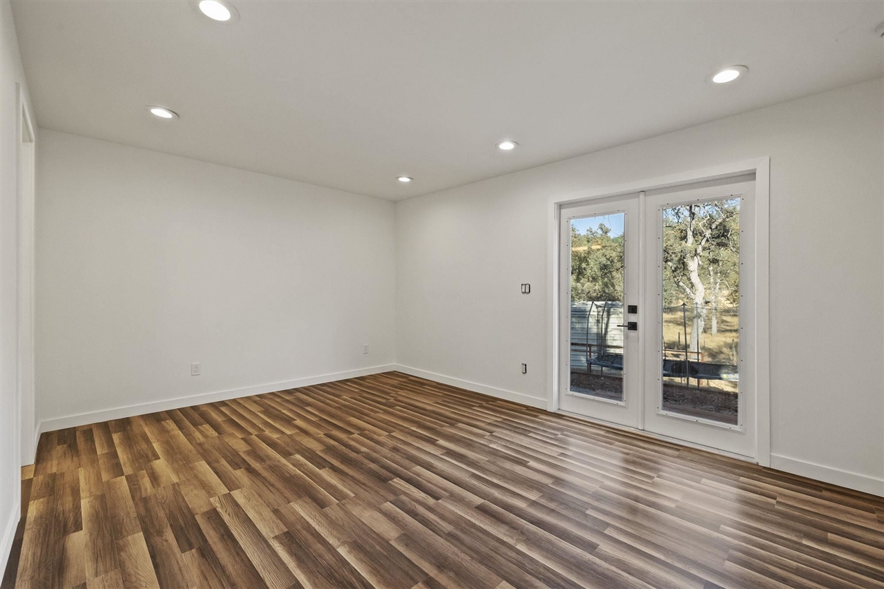 Detail Gallery Image 21 of 43 For 20472 Sherry Ln, Soulsbyville,  CA 95372 - 3 Beds | 2 Baths