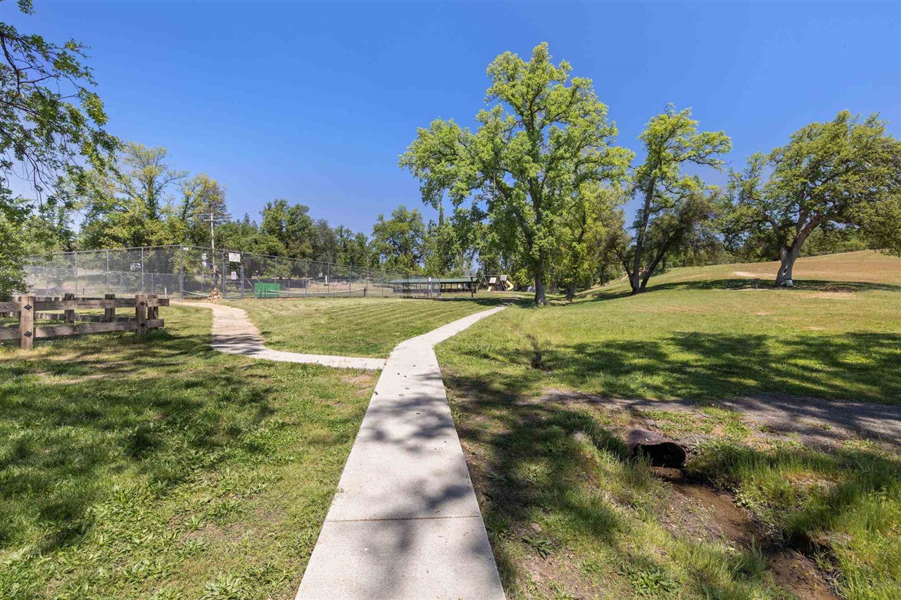 Detail Gallery Image 36 of 43 For 20472 Sherry Ln, Soulsbyville,  CA 95372 - 3 Beds | 2 Baths