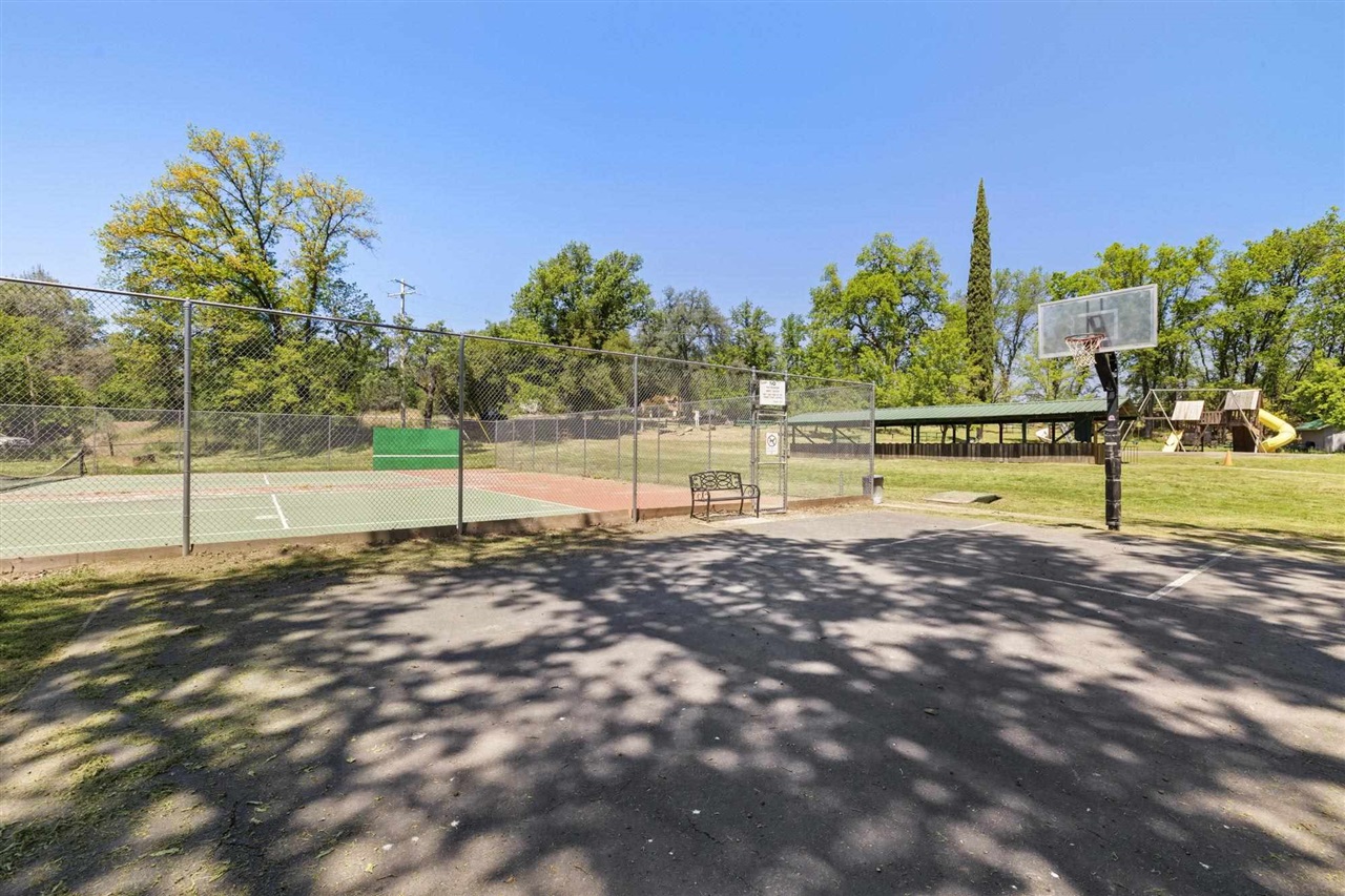Detail Gallery Image 38 of 43 For 20472 Sherry Ln, Soulsbyville,  CA 95372 - 3 Beds | 2 Baths