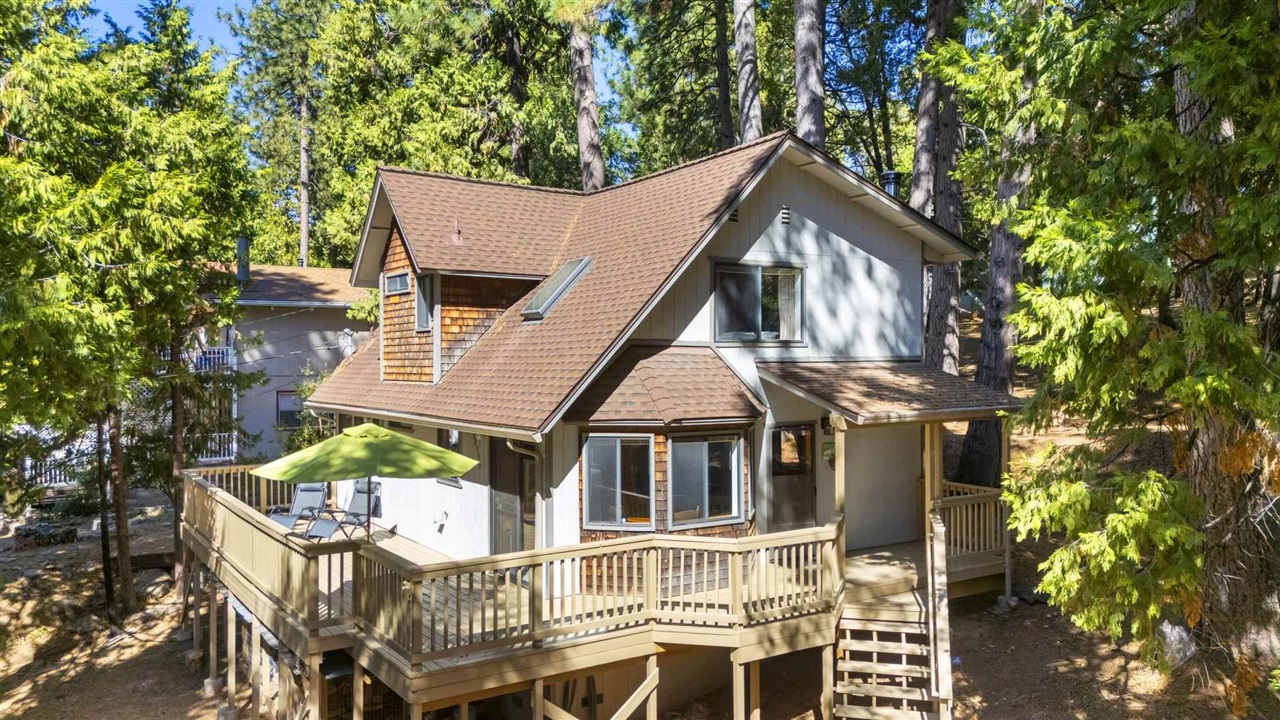 Detail Gallery Image 1 of 1 For 20996 Lama Teumete Rd., Mi Wuk Village,  CA 95346 - 3 Beds | 2 Baths