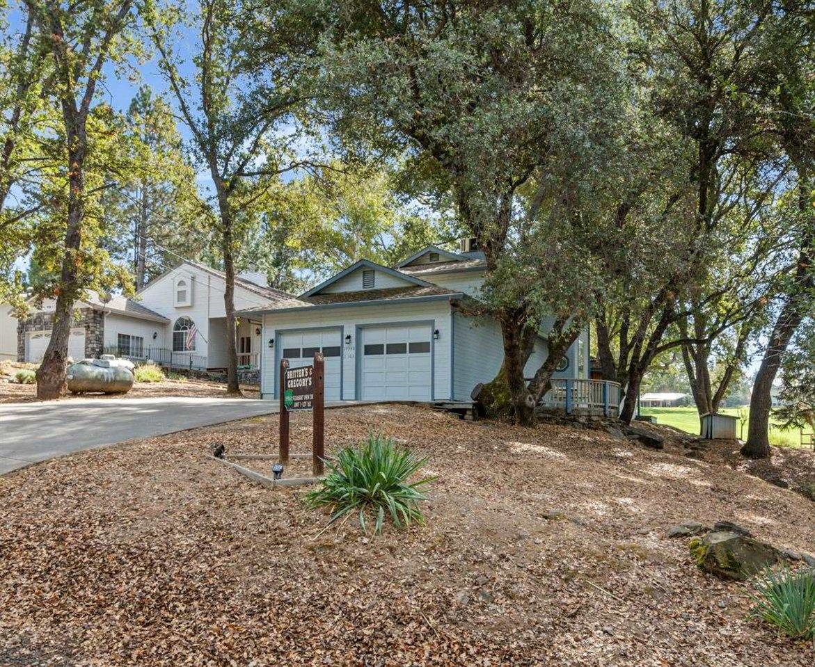 Detail Gallery Image 1 of 1 For 19940 Pleasant View, Groveland,  CA 95321 - 5 Beds | 4 Baths