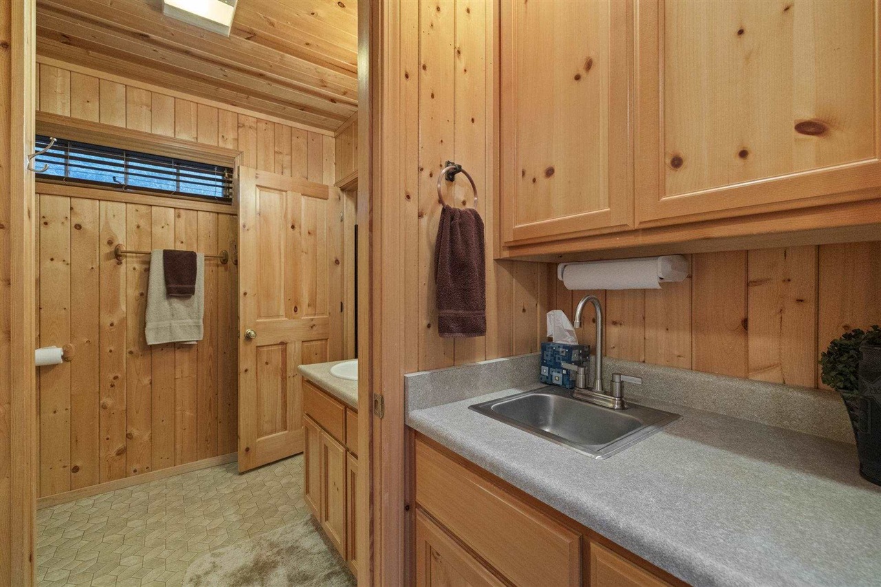 Detail Gallery Image 23 of 47 For 343 Lakeshore, Pinecrest,  CA 95364 - 2 Beds | 2 Baths
