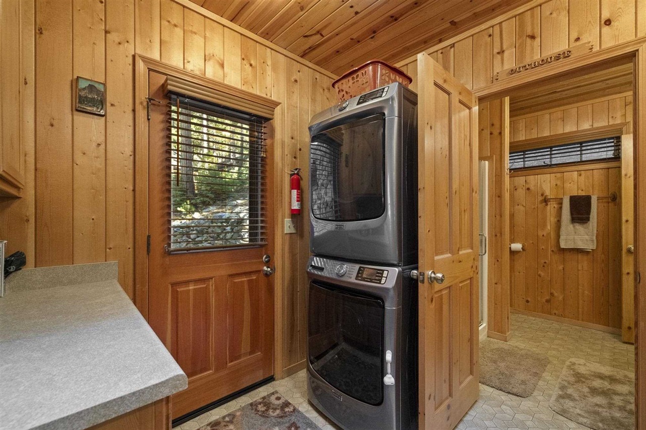 Detail Gallery Image 24 of 47 For 343 Lakeshore, Pinecrest,  CA 95364 - 2 Beds | 2 Baths