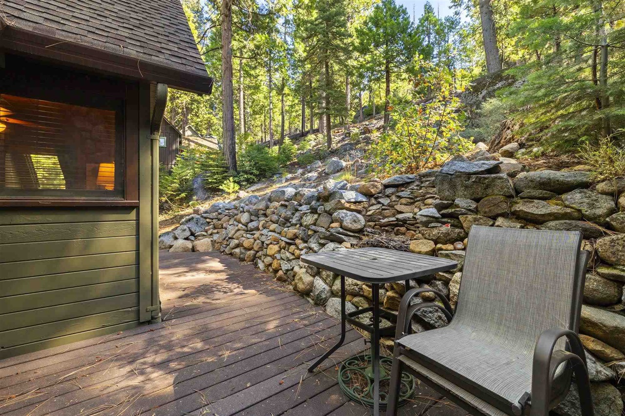 Detail Gallery Image 25 of 47 For 343 Lakeshore, Pinecrest,  CA 95364 - 2 Beds | 2 Baths