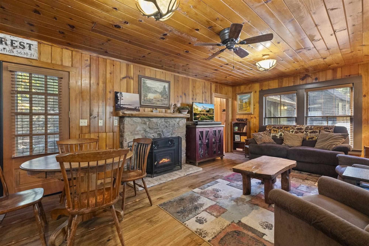 Detail Gallery Image 6 of 47 For 343 Lakeshore, Pinecrest,  CA 95364 - 2 Beds | 2 Baths