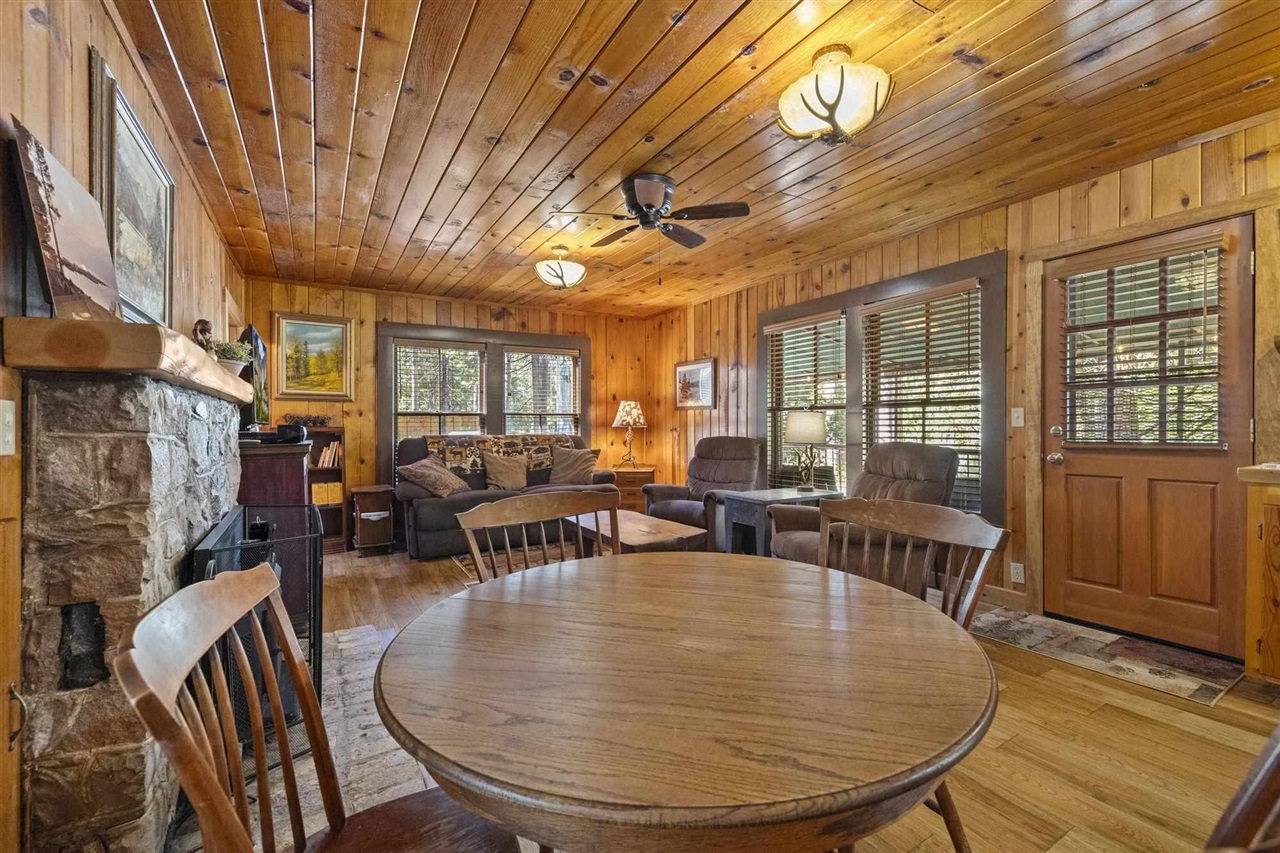 Detail Gallery Image 9 of 47 For 343 Lakeshore, Pinecrest,  CA 95364 - 2 Beds | 2 Baths