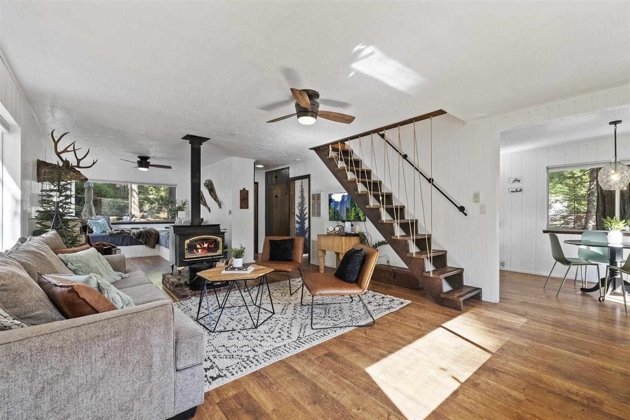 Detail Gallery Image 1 of 1 For 22824 E Ellmaro, Long Barn,  CA 95335 - 2 Beds | 1 Baths