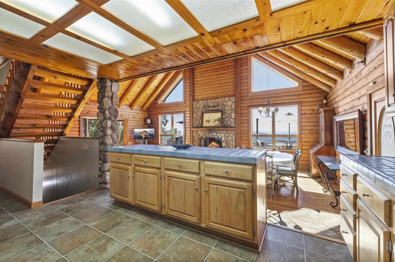 Detail Gallery Image 19 of 60 For 14799 Big Hill, Sonora,  CA 95370-0000 - 4 Beds | 3 Baths