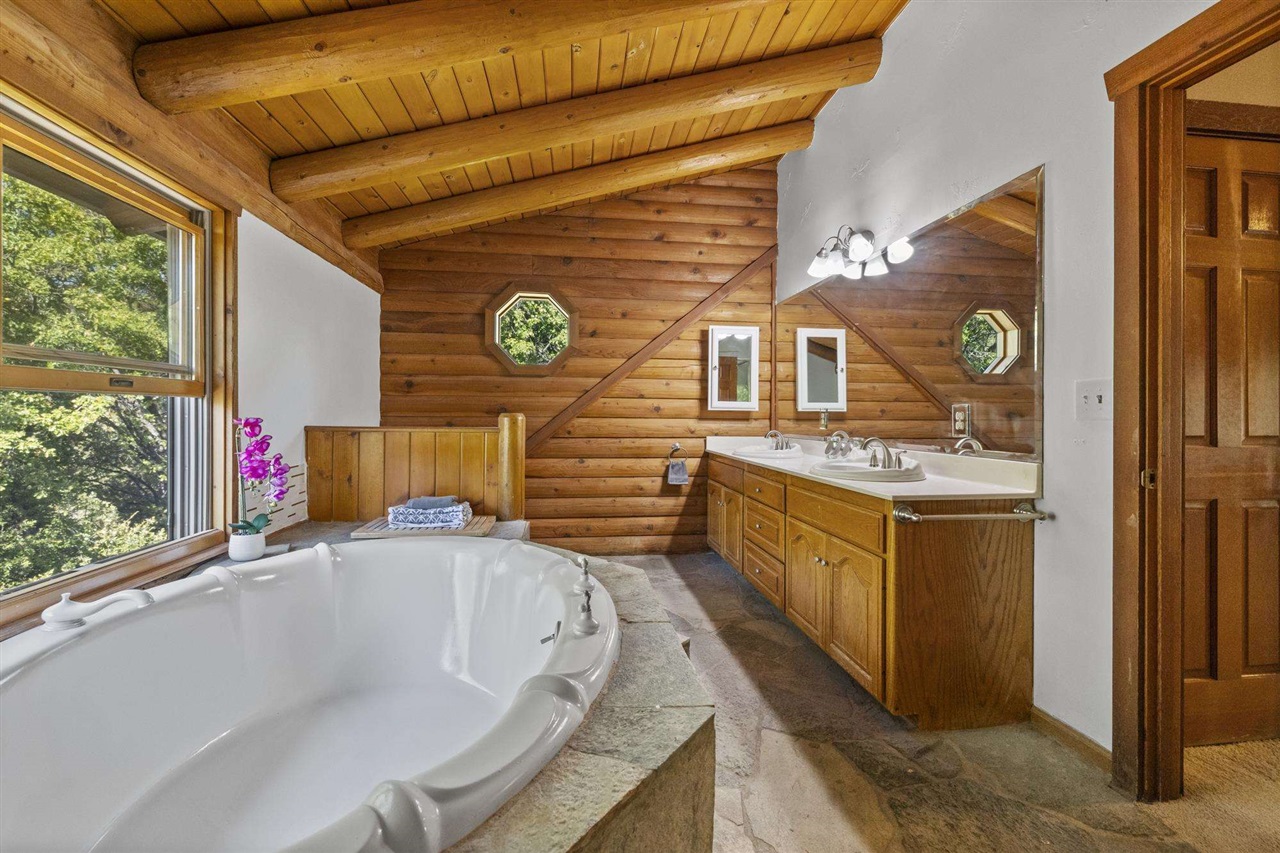 Detail Gallery Image 34 of 60 For 14799 Big Hill, Sonora,  CA 95370-0000 - 4 Beds | 3 Baths