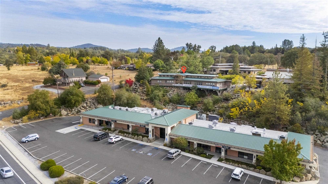 13951 Mono, Sonora, California 95370, ,Commercial Lease,For Rent,13951 Mono,20241654