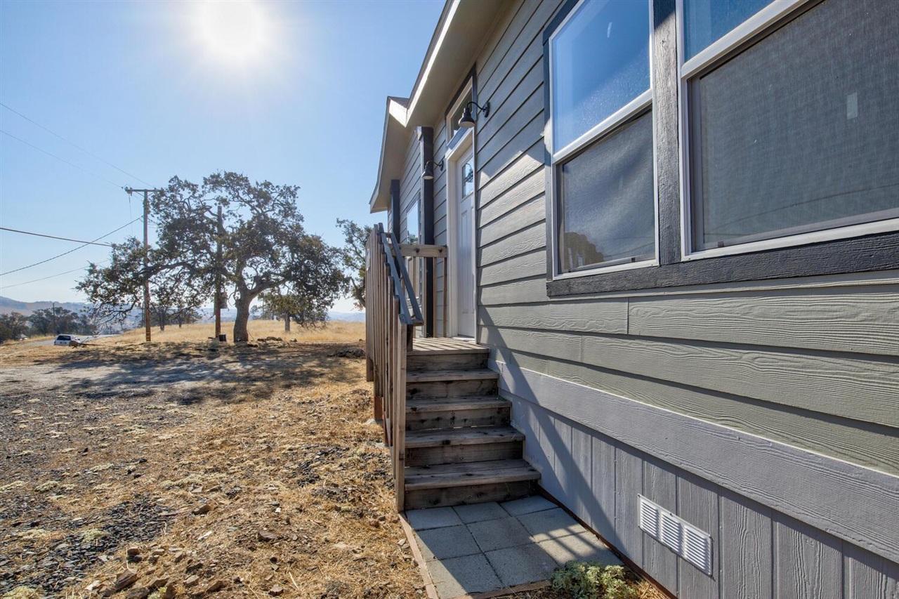 Detail Gallery Image 1 of 1 For 9791 Villarreal, La Grange,  CA 95329-0000 - 3 Beds | 2 Baths