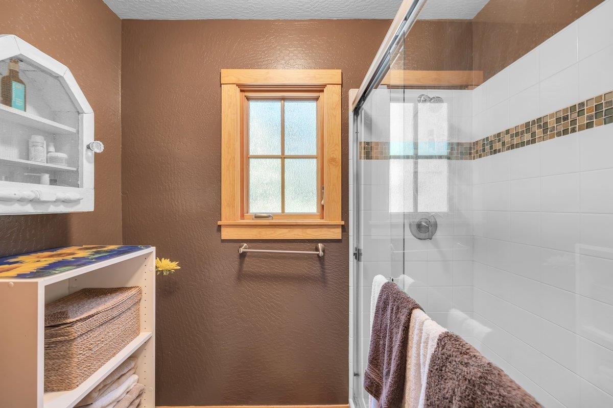 Detail Gallery Image 18 of 35 For 226 Sugar Pine, Pinecrest,  CA 95364 - 3 Beds | 1/1 Baths