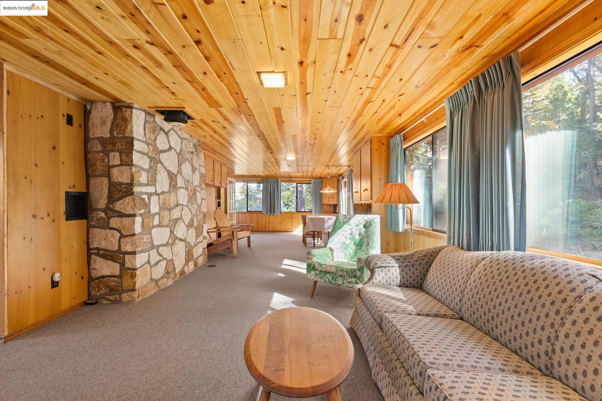 Detail Gallery Image 12 of 50 For 24098 South Fork, Twain Harte,  CA 95383 - 3 Beds | 2 Baths