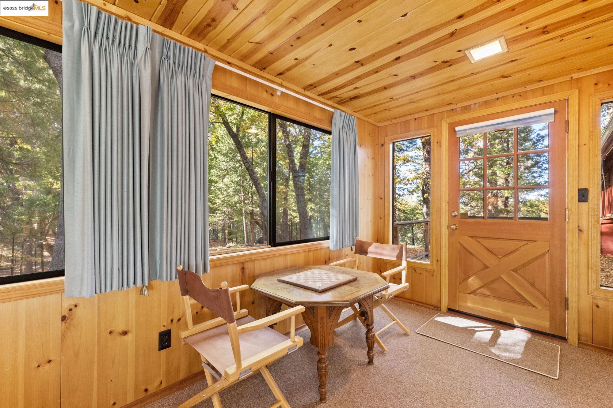 Detail Gallery Image 13 of 50 For 24098 South Fork, Twain Harte,  CA 95383 - 3 Beds | 2 Baths