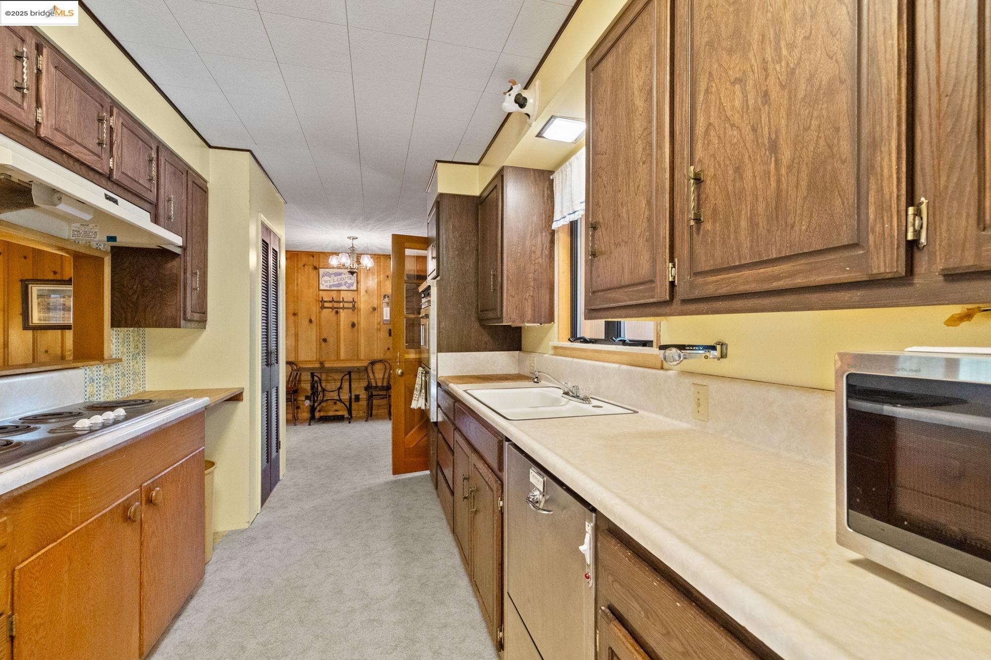 Detail Gallery Image 14 of 50 For 24098 South Fork, Twain Harte,  CA 95383 - 3 Beds | 2 Baths