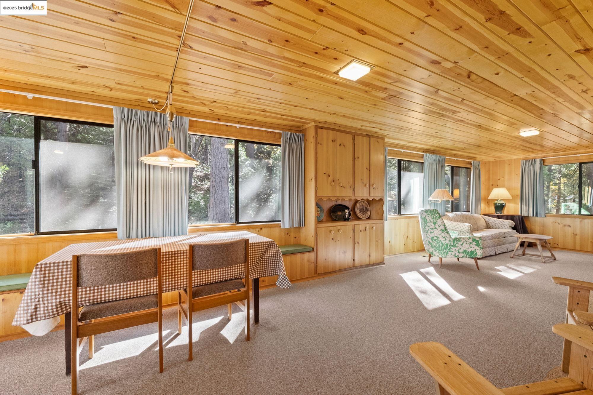 Detail Gallery Image 8 of 50 For 24098 South Fork, Twain Harte,  CA 95383 - 3 Beds | 2 Baths