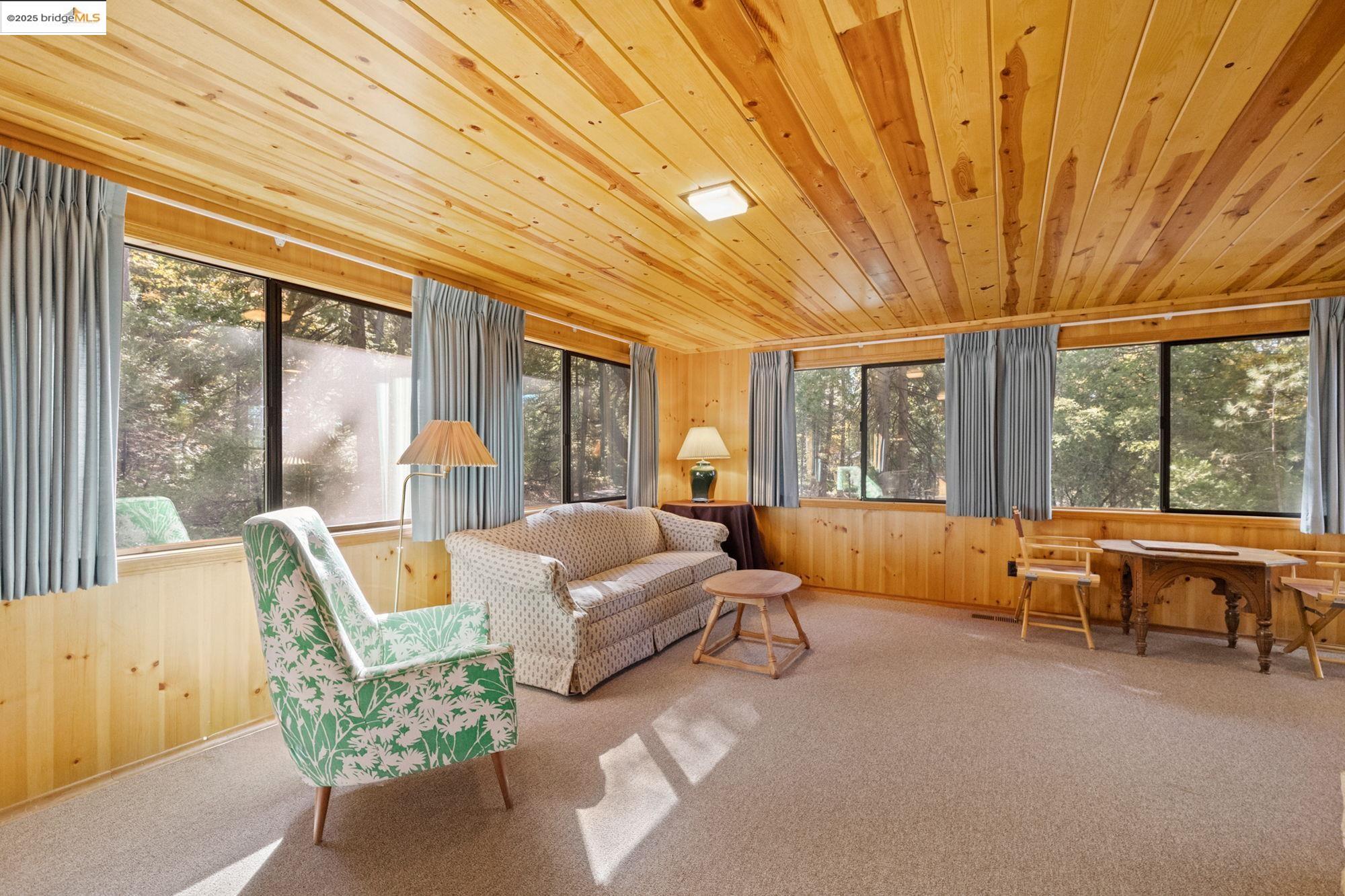 Detail Gallery Image 9 of 50 For 24098 South Fork, Twain Harte,  CA 95383 - 3 Beds | 2 Baths