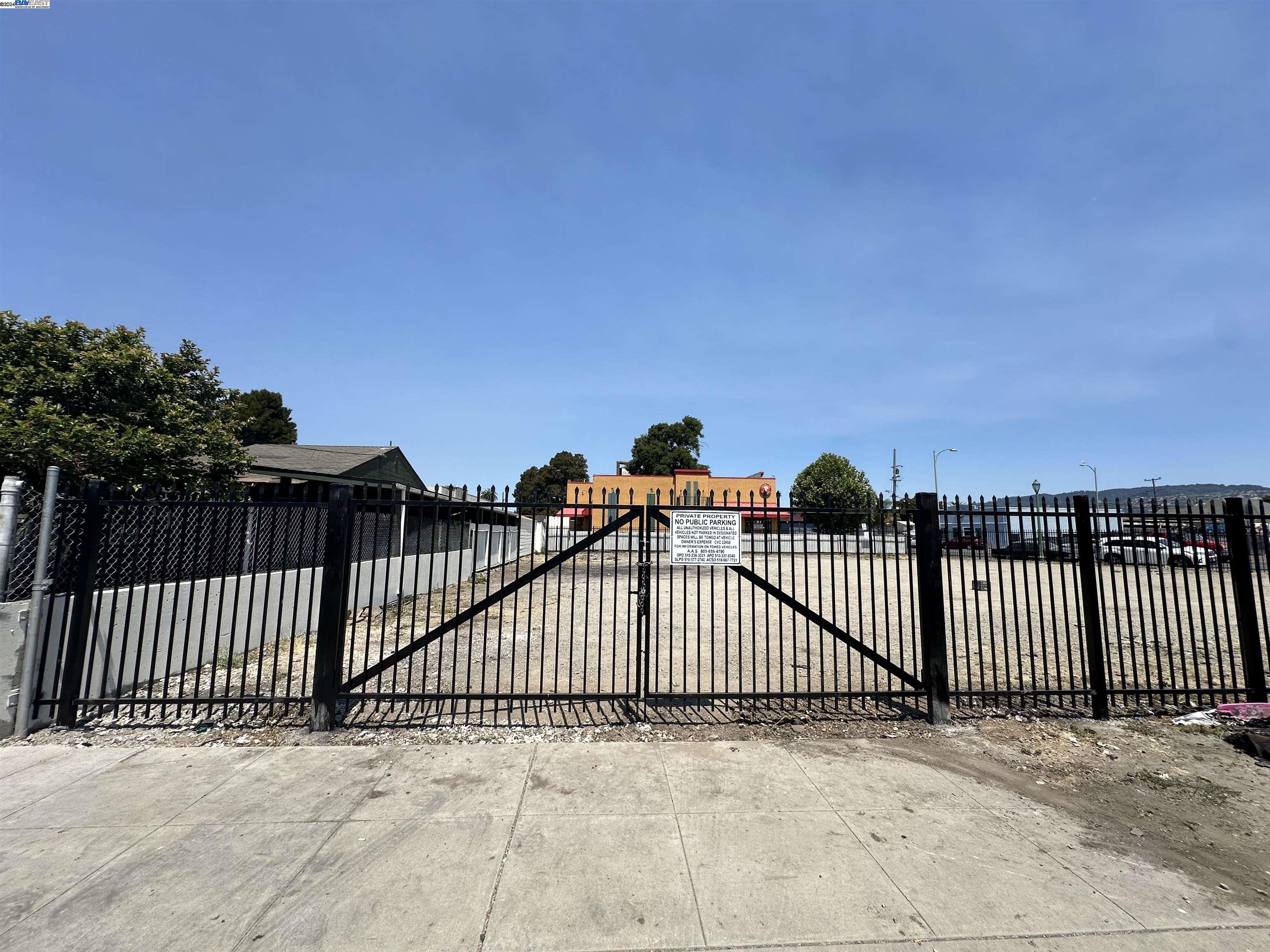 Detail Gallery Image 8 of 8 For 7025 International Blvd, Oakland,  CA 94621 - – Beds | – Baths