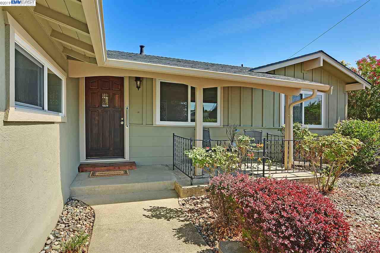 Hayward Family Court ~ howartquotes