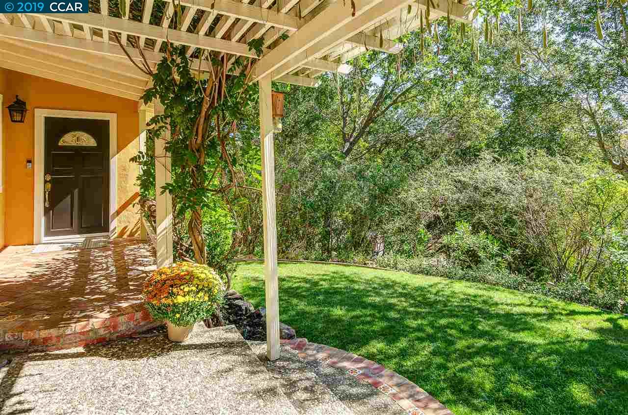 24 Los Amigos Orinda Ca 94563 Better Homes And Gardens Real Estate J F Finnegan
